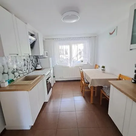 Kwatera prywatna Orzechowa Przystań