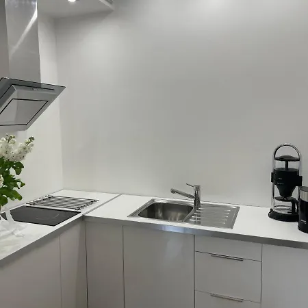 Apartment Przystan W Ustce - 120 M2 - 200 M Od Plazy Mickiewicza 2 Ustka