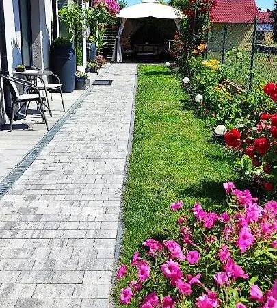 4 Foxes Guest house 2*