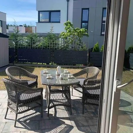 Villa Dom „pod Lasem” W Ustce