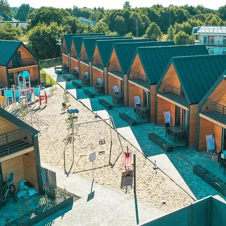 Hustawka I Hamak - Z Basenem Nad Morzem Chalet Ustka