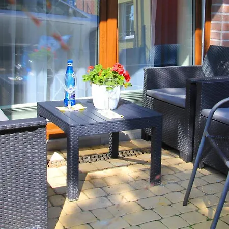 Apartment Royal Maris 7: Retreat Near & Port *