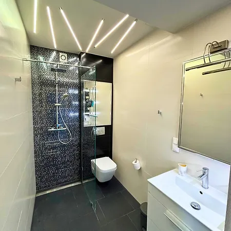 Everest By Managerent Apartment