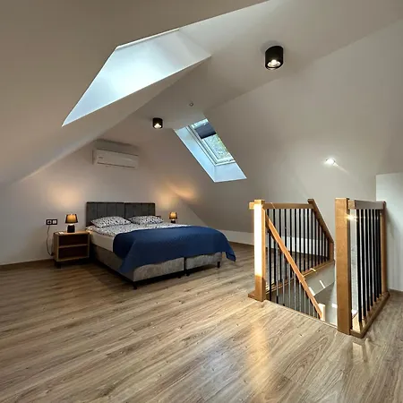 W Sam By Klif Ustka: Forest View Duplex With Balcony Apartment