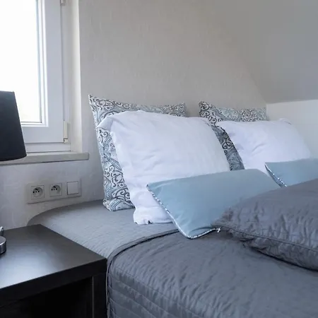 Aronia Bed & Breakfast 3*