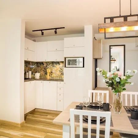 Apartment Baltycka 3