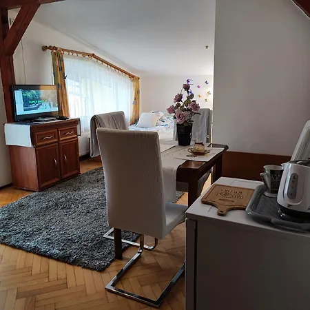 - Ustka