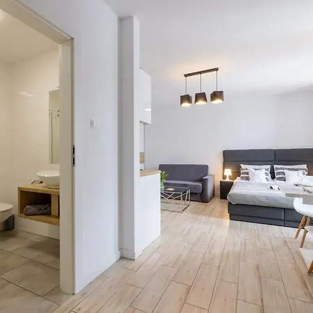 Aparthotel Baltyckie - Grand Baltic - Wifi, Klimatyzacja, Sala Zabaw, Taras Wypoczynkowy, Centrum Ustki