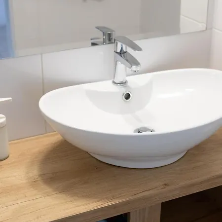 Baltyckie - Grand Baltic - Wifi, Klimatyzacja, Sala Zabaw, Taras Wypoczynkowy, Centrum Ustki Aparthotel Stolpmünde