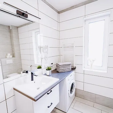 Nadmorska Przystan - Basen, Sala Zabaw, Rowery, Animacje Apartment