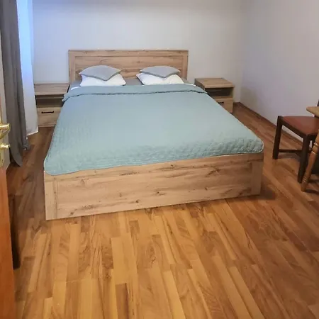 Goscinne Syrenka Pensjonat *