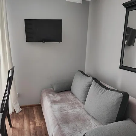 4 Foxes Guest house