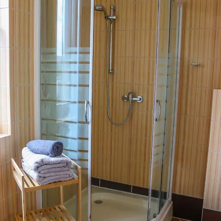 Szafir Homestay
