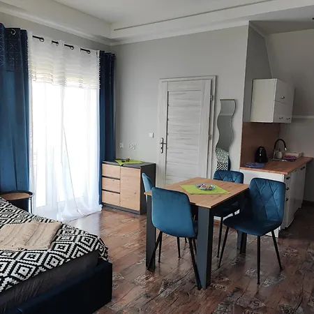 4 Foxes Guest house 2*
