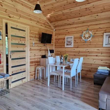 Ranczo Wodnica - Letniskowe, Na Wylacznosc Ustka