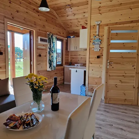 Holiday home Ranczo Wodnica - Letniskowe, Na Wylacznosc *