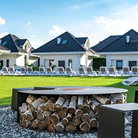 Family - Dwupoziomowe Z Basenem Holiday home