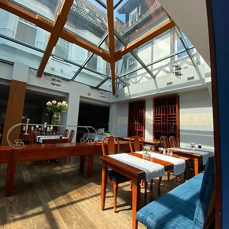 Hotel Rejs 4*