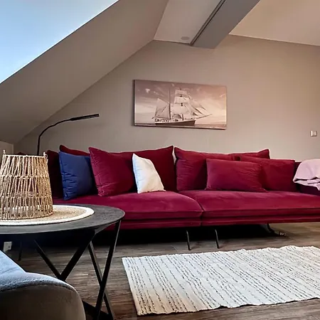 Marea Bulwar Portowy Apartment