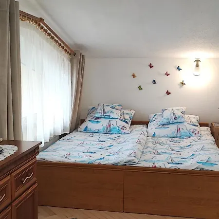 Homestay - *