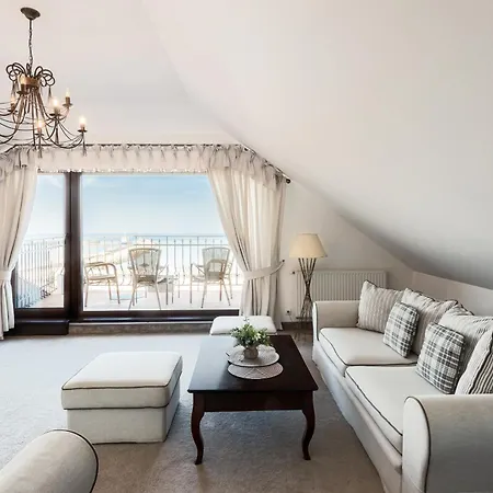 Bed & Breakfast Columbus - Limanowskiego 1 Ustka