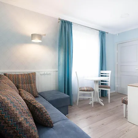 Kopernika 4 By Zilla Homestay *