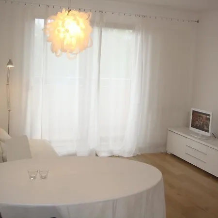 Apartment Przystan W Ustce - 120 M2 - 200 M Od Plazy Mickiewicza 2 Ustka