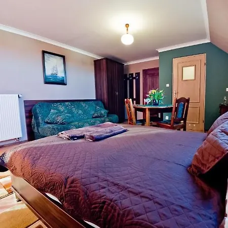 Holiday home Dom Artusa *