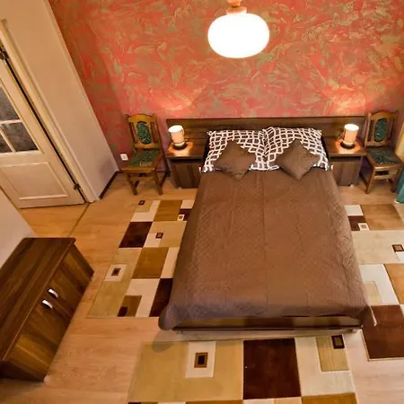 Holiday home Dom Artusa *