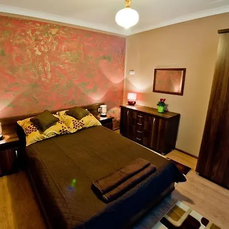 Holiday home Dom Artusa *