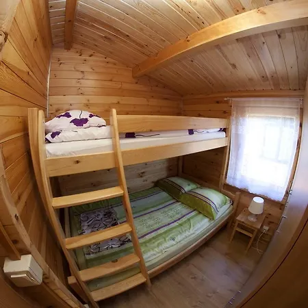 Zlote Piaski Lodge