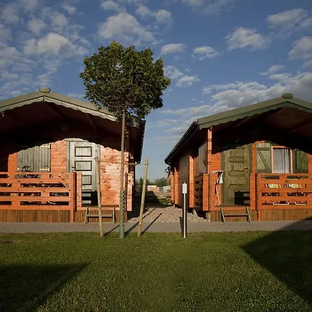 Lodge Zlote Piaski *