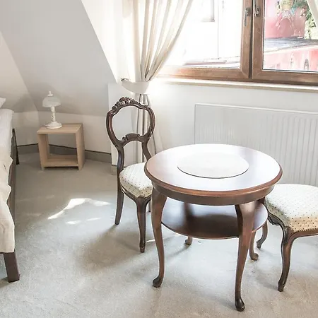 Columbus - Limanowskiego 1 Bed & Breakfast