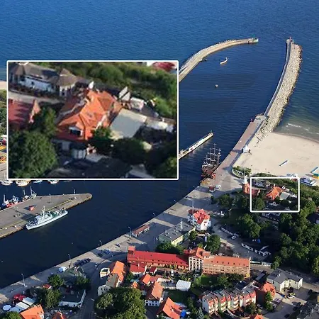 Bed & Breakfast Columbus - Limanowskiego 1 *