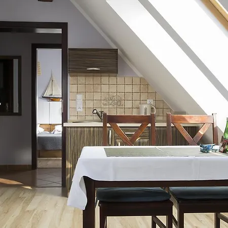 Mistral Bed & Breakfast 3*