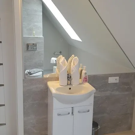Marina By Manage Rent Apartment