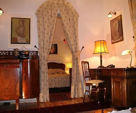 Bed & Breakfast Red 3*