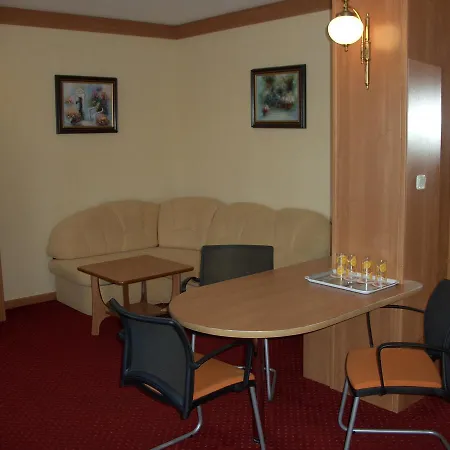 Hotel Alga 2*