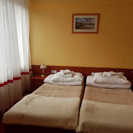 Hotel Ustka Hotel 2*