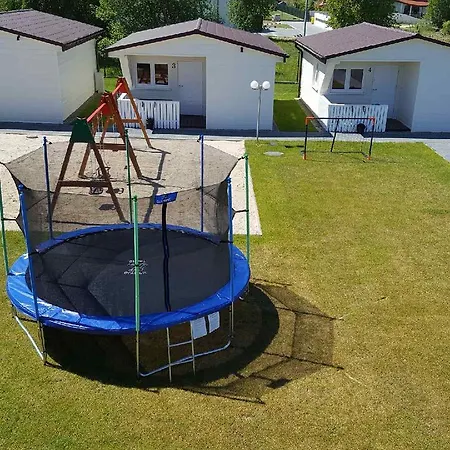 Domki Caloroczne Bajka * Ustka