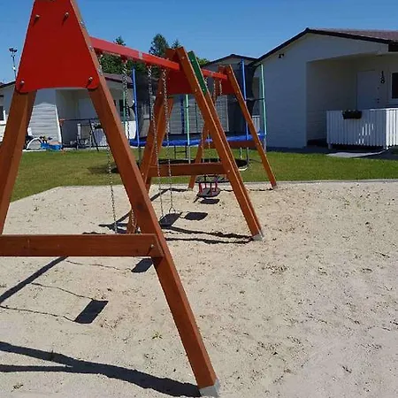 Domki Caloroczne Bajka Lodge Ustka