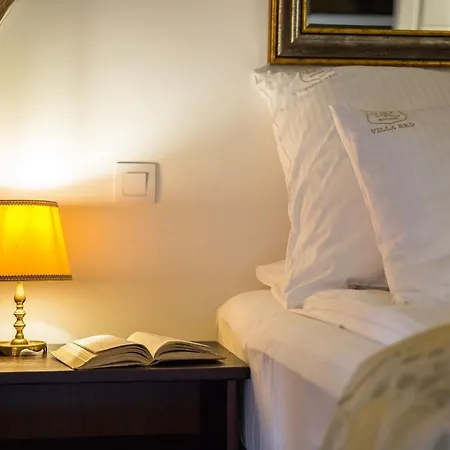 Bed & Breakfast Red