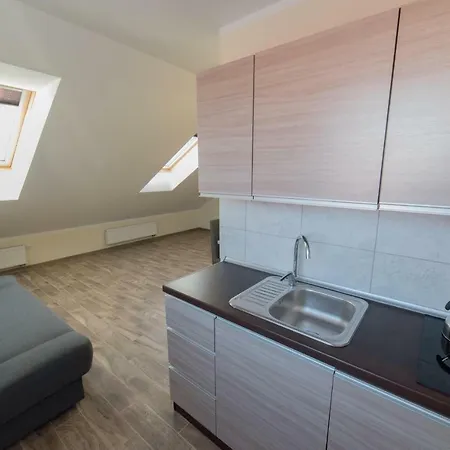 Ewa Ii Apartment