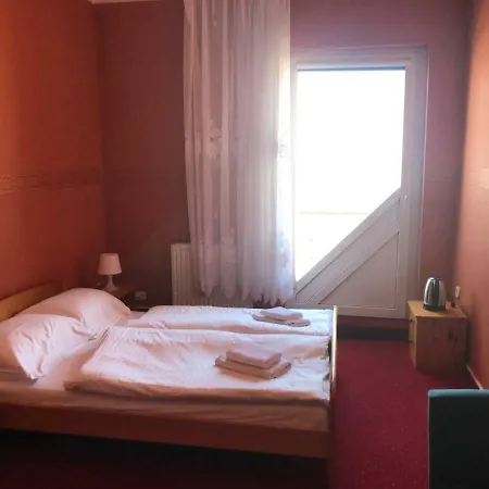 Dajana Inn 3*