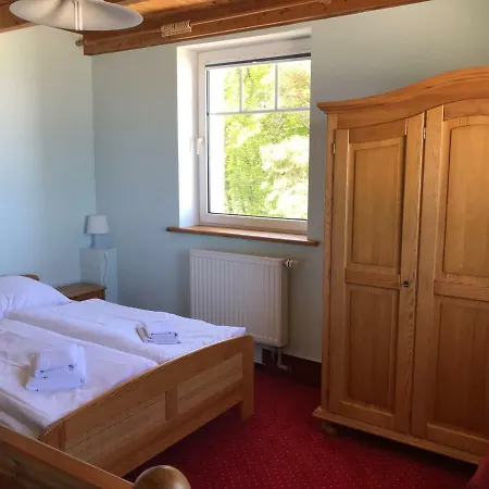 Dajana Inn 3*