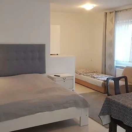 Pokoje Goscinne Fala