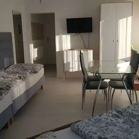 Pokoje Goscinne Fala Homestay Ustka