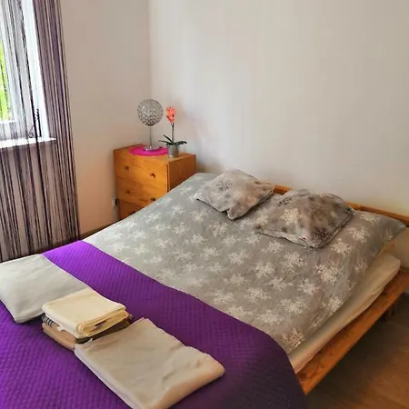 Apartment Apartamenty Pod Sosnami *