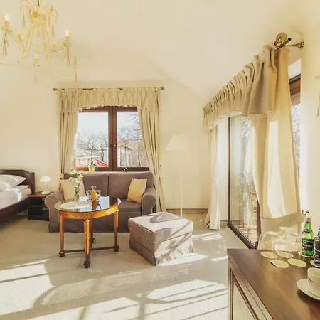 Columbus - Limanowskiego 1 Bed & Breakfast