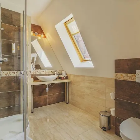 Bed & Breakfast Columbus - Limanowskiego 1 Ustka
